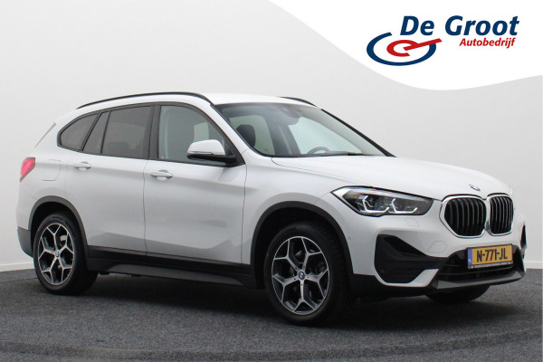 BMW X1 xDrive25i High Executive Edition Alcantara, LED, Navigatie, Sportstoelen, Keyless, Trekhaak, PDC
