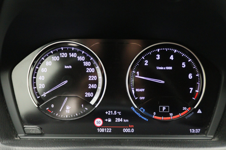 BMW X1 xDrive25i High Executive Edition Alcantara, LED, Navigatie, Sportstoelen, Keyless, Trekhaak, PDC
