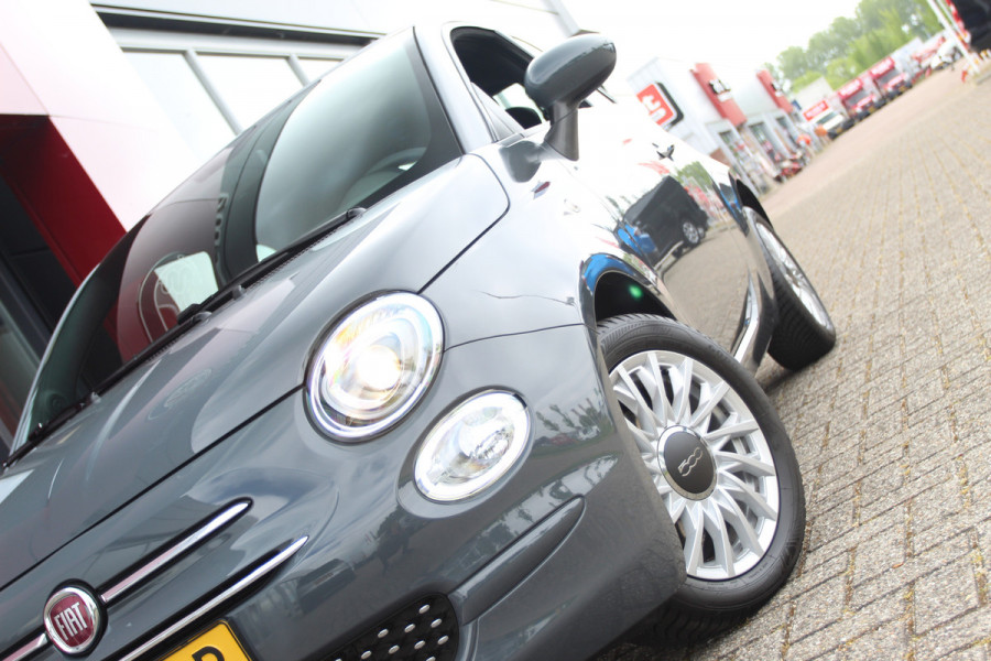 Fiat 500 1.2 Lounge Automaat! | Cruise Control | All-season Banden | Apple/Android CarPlay