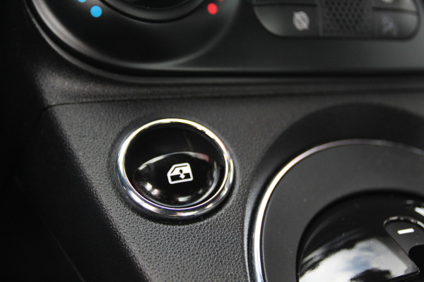 Fiat 500 1.2 Lounge Automaat! | Cruise Control | All-season Banden | Apple/Android CarPlay