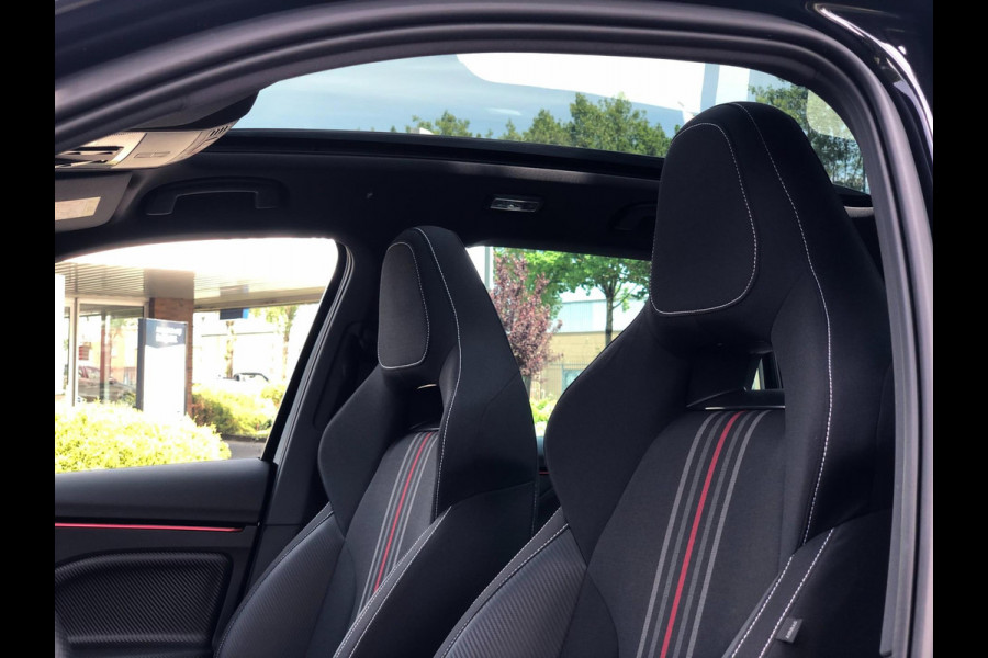 Škoda Kamiq 1.0 TSI Monte Carlo | Panoramadak, Virtual Cockpit, Camera, Climate, Carplay/Android | Dealeronderhouden | NAP |