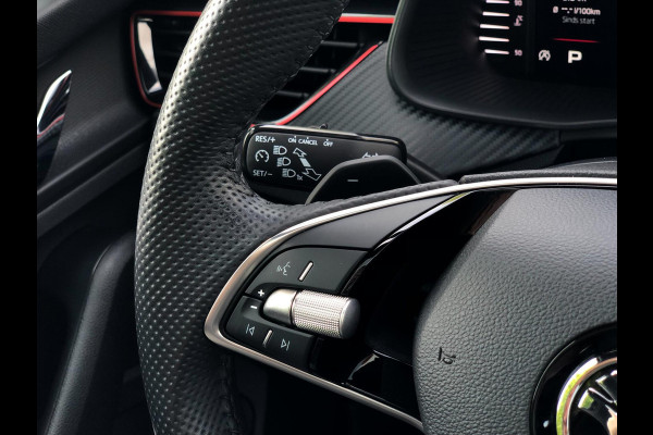 Škoda Kamiq 1.0 TSI Monte Carlo | Panoramadak, Virtual Cockpit, Camera, Climate, Carplay/Android | Dealeronderhouden | NAP |
