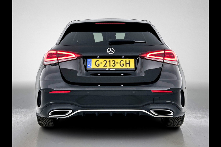 Mercedes-Benz A-Klasse 160 Business Solution AMG | 5 spaaks lichtmetalen velgen | Navigatie | Parking support | Inclusief 24 maanden Mercedes-Benz Certified garantie voor Europa. / Auto Show Tilburg