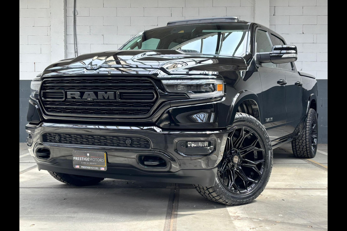 Dodge Ram 1500 Limited Night 5.7 V8 401PK 360cam 4X4 PANO Luchtvering Dodge Ram 1500 Limited Night 5.7 V8 401PK 360cam 4X4 PANO Luchtvering