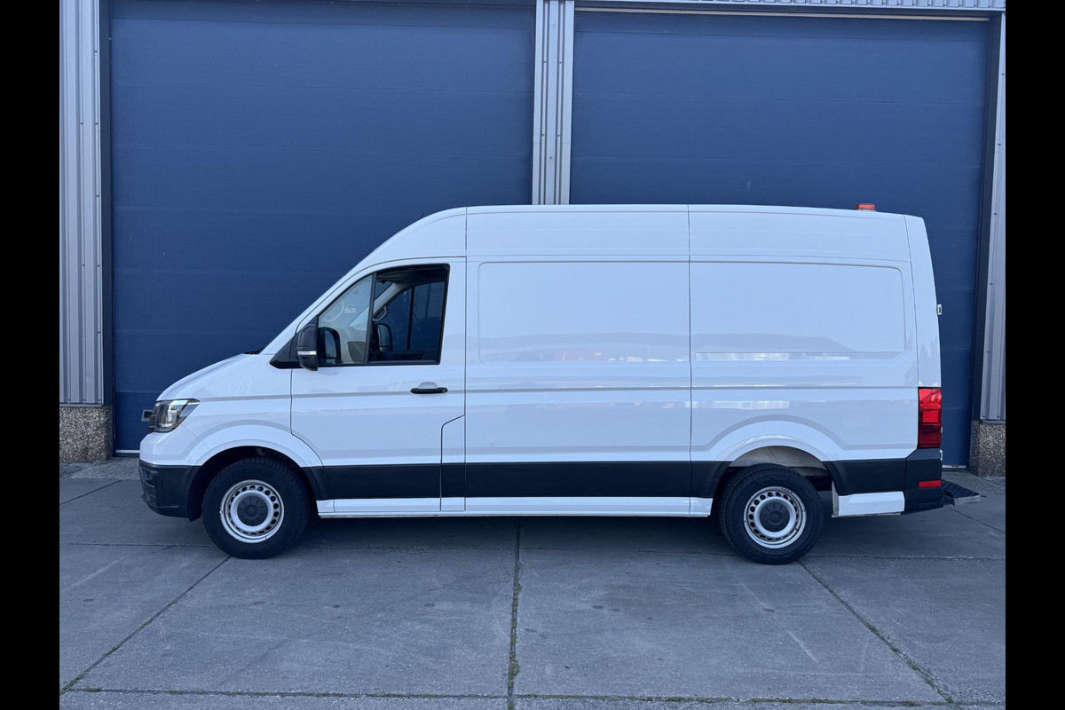 Volkswagen Crafter 35 2.0 TDI L3H3 Comfortline AIRCO / CRUISE CONTROLE / NAVI / TREKHAAK Volkswagen Crafter 35 2.0 TDI L3H3 Comfortline AIRCO / CRUISE CONTROLE / NAVI / TREKHAAK