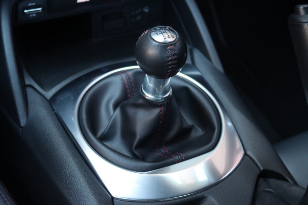 Mazda MX-5 RF 2.0 SkyActiv-G 160 GT-M | Navigatiesysteem | Bose | Leder | Apple Carplay | Stoelverwarming | Dodehoekassistent | Cruise Control | Elek. Clima |