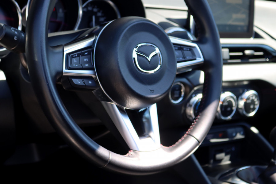 Mazda MX-5 RF 2.0 SkyActiv-G 160 GT-M | Navigatiesysteem | Bose | Leder | Apple Carplay | Stoelverwarming | Dodehoekassistent | Cruise Control | Elek. Clima |