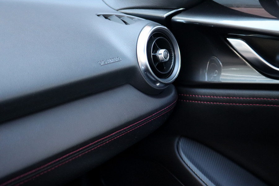 Mazda MX-5 RF 2.0 SkyActiv-G 160 GT-M | Navigatiesysteem | Bose | Leder | Apple Carplay | Stoelverwarming | Dodehoekassistent | Cruise Control | Elek. Clima |