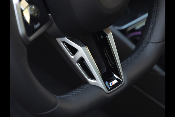 BMW i5 Touring eDrive40 M-Sport Pro - Pano - Onderstel Prof - Driving Ass Prof - Harman Kardon