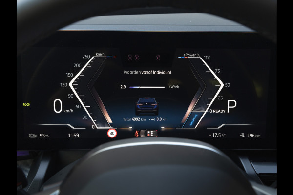 BMW i5 Touring eDrive40 M-Sport Pro - Pano - Onderstel Prof - Driving Ass Prof - Harman Kardon