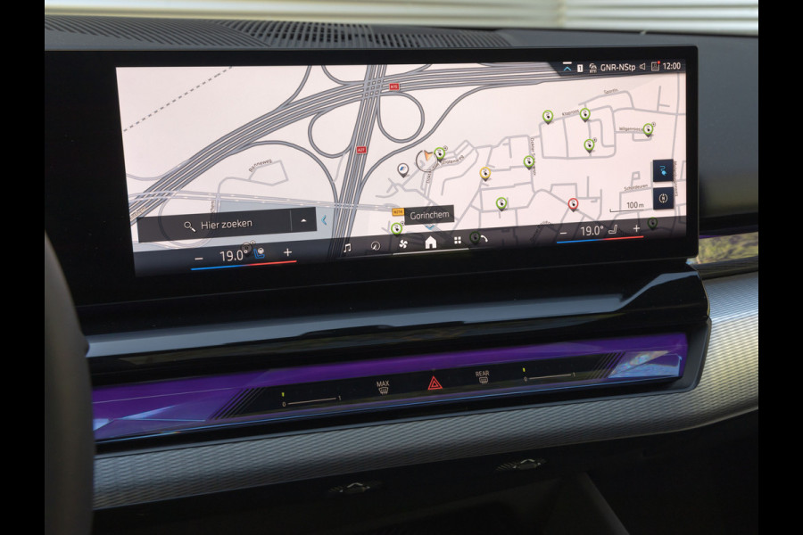 BMW i5 Touring eDrive40 M-Sport Pro - Pano - Onderstel Prof - Driving Ass Prof - Harman Kardon