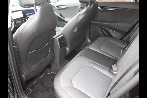Kia Niro 1.6 GDi Hybrid ExecutiveLine | Navi | Adapt. Cruise | LED | Carplay | Elekt. Stoelen | Head-up display