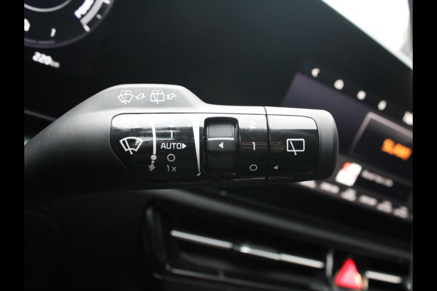 Kia Niro 1.6 GDi Hybrid ExecutiveLine | Navi | Adapt. Cruise | LED | Carplay | Elekt. Stoelen | Head-up display
