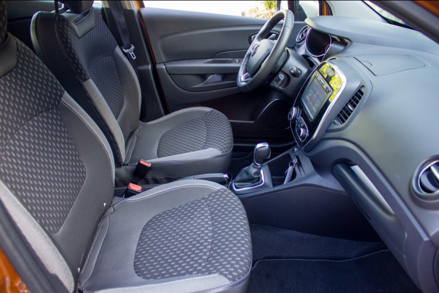 Renault Captur 1.2 TCe Intens|Prijs rijklaar incl. 12 mnd garantie| Bluetooth Navi LMV Camera PDC