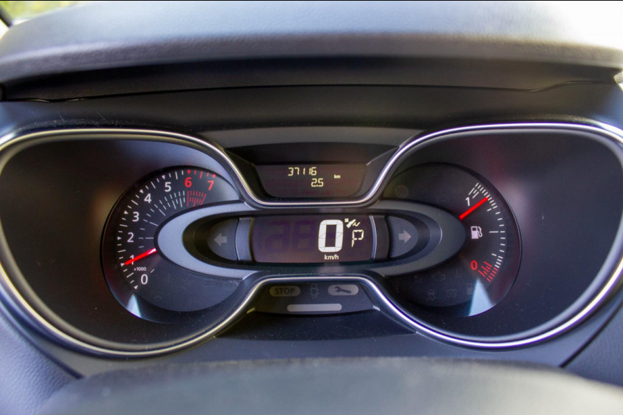 Renault Captur 1.2 TCe Intens|Prijs rijklaar incl. 12 mnd garantie| Bluetooth Navi LMV Camera PDC