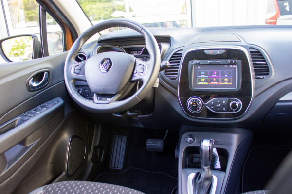Renault Captur 1.2 TCe Intens|Prijs rijklaar incl. 12 mnd garantie| Bluetooth Navi LMV Camera PDC