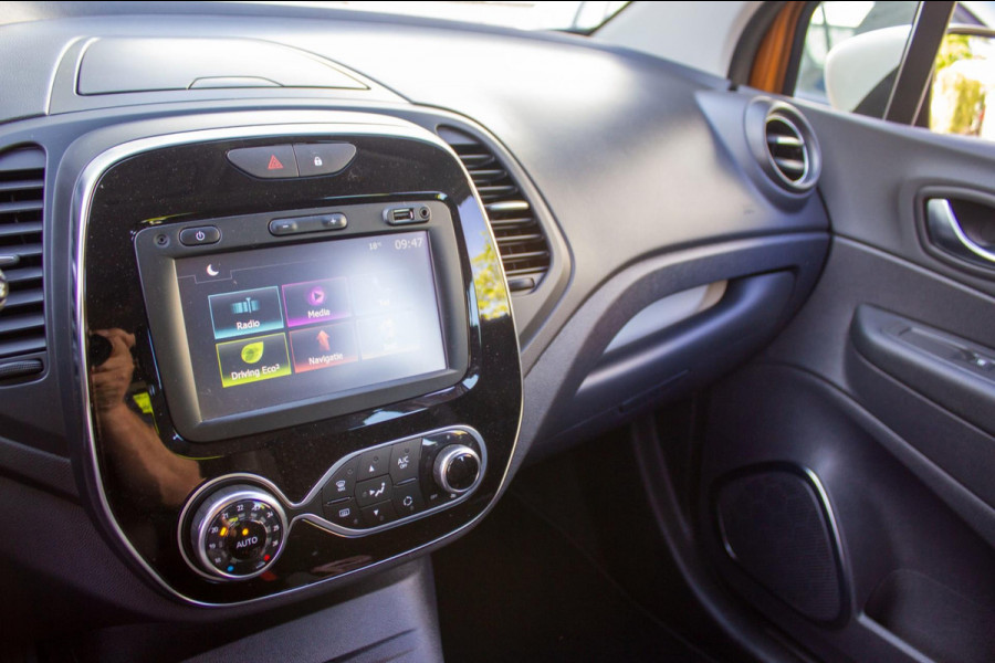 Renault Captur 1.2 TCe Intens|Prijs rijklaar incl. 12 mnd garantie| Bluetooth Navi LMV Camera PDC