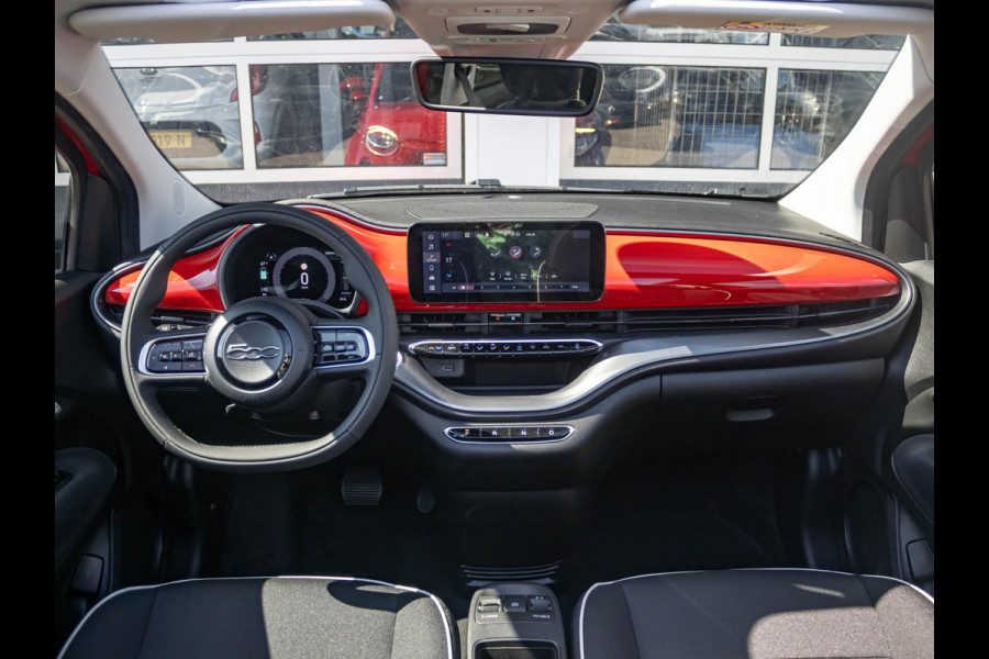 Fiat 500E 42 kWh Cabrio | Clima | Camera | Carplay | Cruise | Uit voorraad leverbaar