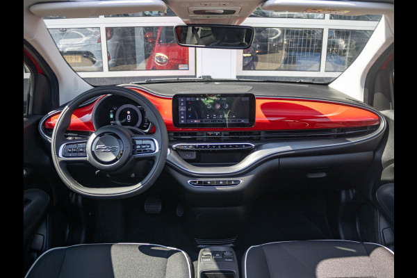 Fiat 500E 42 kWh Cabrio | Clima | Camera | Carplay | Cruise | Uit voorraad leverbaar
