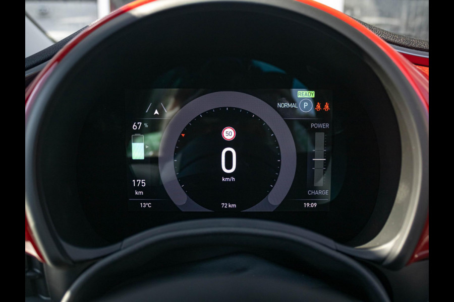 Fiat 500E 42 kWh Cabrio | Clima | Camera | Carplay | Cruise | Uit voorraad leverbaar
