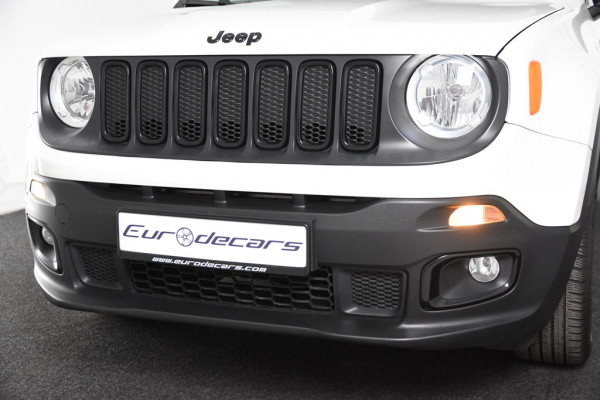 Jeep Renegade 1.6 E-Torq Longitude *1ste Eigenaar*Navigatie*DAB*PDC*