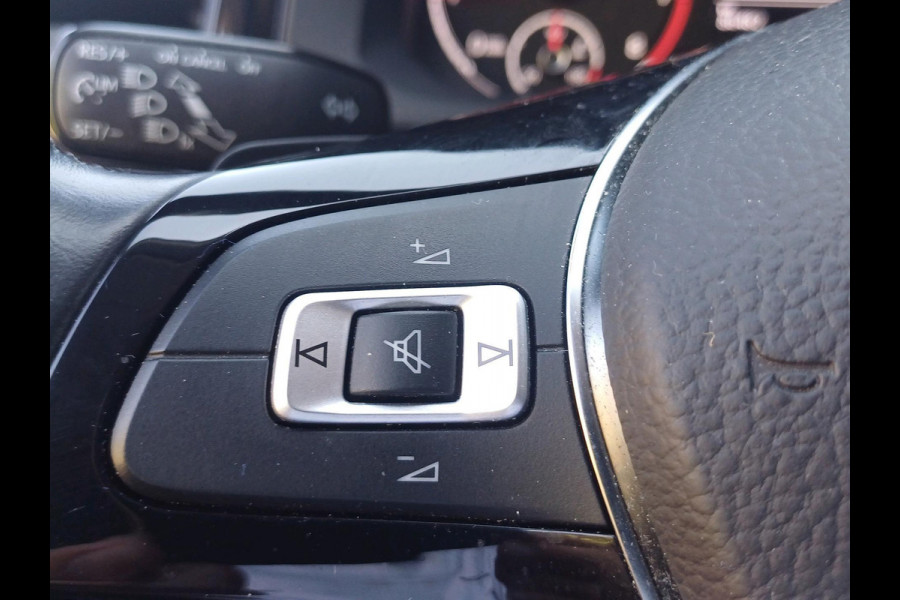 Volkswagen Polo 1.0 TSI Comfortline Business | automaat |