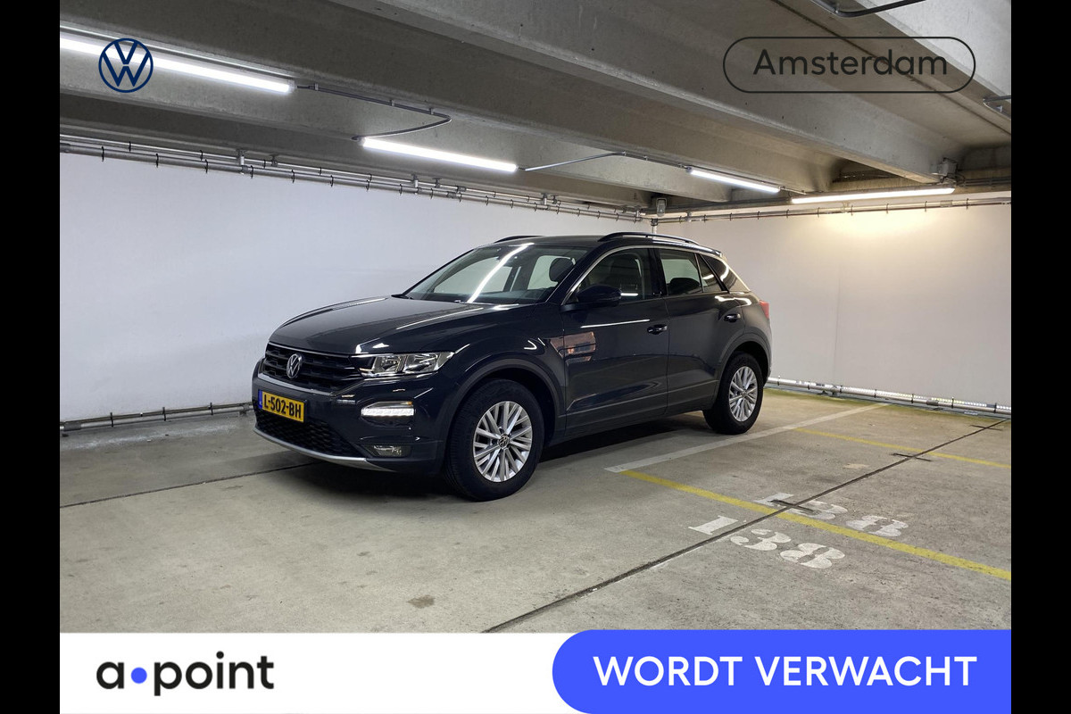 Volkswagen T-Roc 1.0 TSI Style 110 pk | Navigatie via App | Trekhaak | Parkeersensoren | Adaptieve cruise control | Autom. airco | Stoelverwarming | Volkswagen T-Roc 1.0 TSI Style 110 pk | Navigatie via App | Trekhaak | Parkeersensoren | Adaptieve cruise control | Autom. airco | Stoelverwarming |
