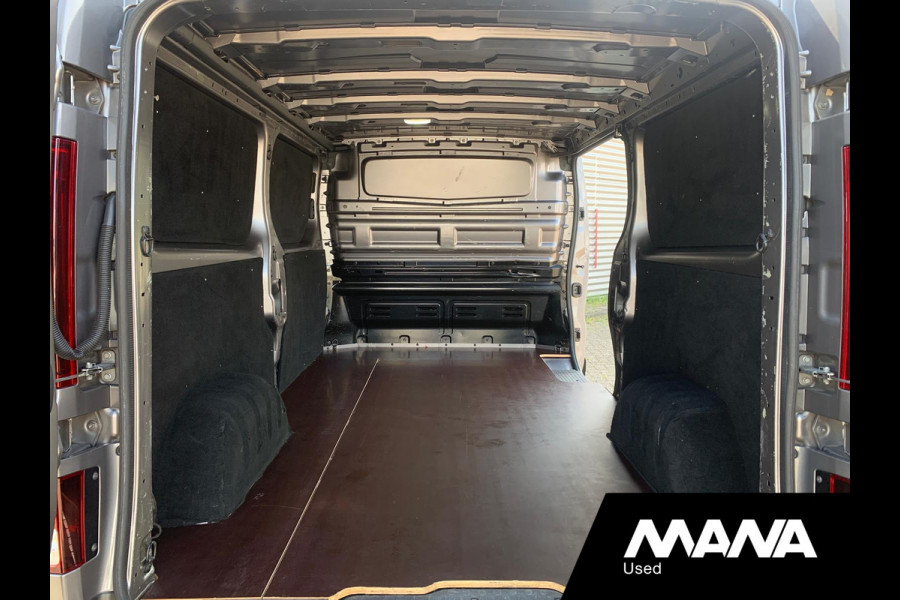 Renault Trafic 1.6 dCi T29 L2H1 Comfort 19"LMV Airco Camera Sensoren Cruise Bluetooth NAVI GlassLook Trekhaak ZEER NETJES