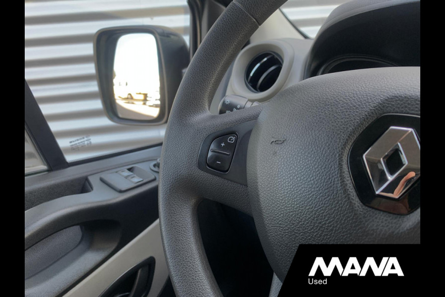 Renault Trafic 1.6 dCi T29 L2H1 Comfort 19"LMV Airco Camera Sensoren Cruise Bluetooth NAVI GlassLook Trekhaak ZEER NETJES