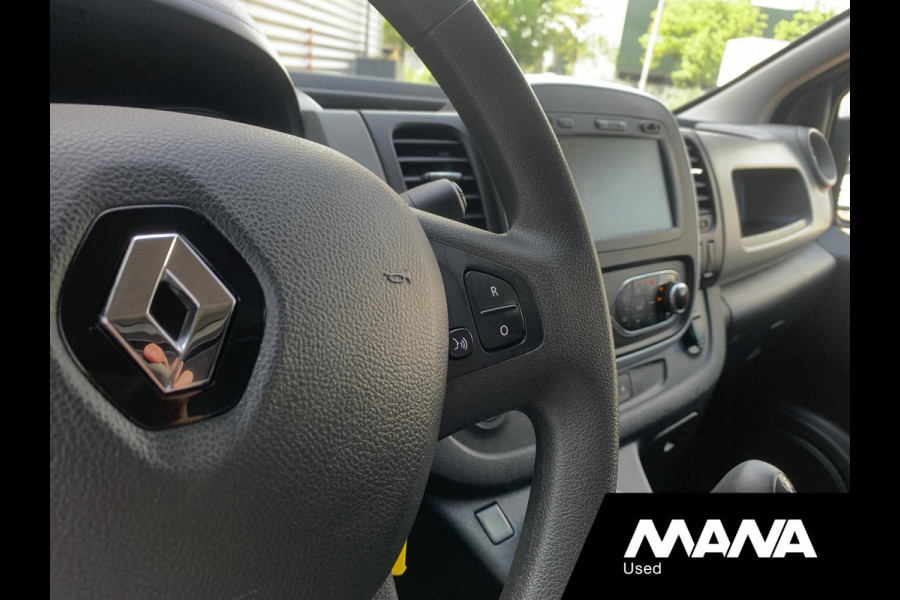 Renault Trafic 1.6 dCi T29 L2H1 Comfort 19"LMV Airco Camera Sensoren Cruise Bluetooth NAVI GlassLook Trekhaak ZEER NETJES