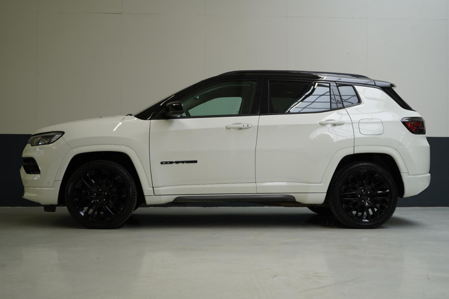 Jeep Compass 4xe 240 Plug-in Hybrid Electric S | Leder | Navigatie | Achteruitrijcamera | Stuurverwarming