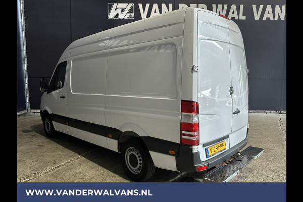 Mercedes-Benz Sprinter 316 CDI 164pk L2H2 Euro6 Airco | 2800kg Trekhaak | Omvormer | Cruisecontrol parkeersensoren, chauffeursstoel
