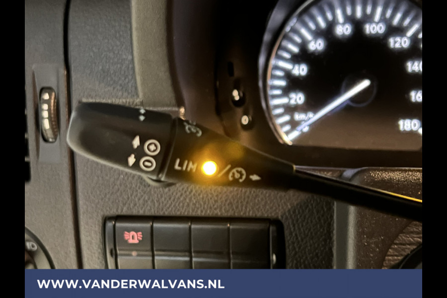 Mercedes-Benz Sprinter 316 CDI 164pk L2H2 Euro6 Airco | 2800kg Trekhaak | Omvormer | Cruisecontrol parkeersensoren, chauffeursstoel