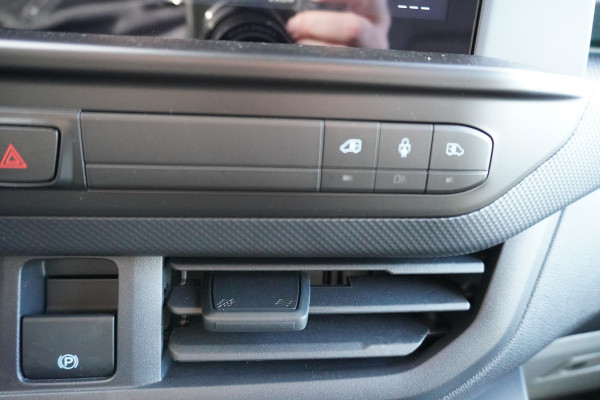 Ford Transit Custom 320L 2.0 TDCI 170PK L2H1 Trail DubbelCabine AWD Automaat Schuifdeur L/R Nr. V113 | Climate | Adap.Cruise | Navi | 360Camera | Blis DEMO