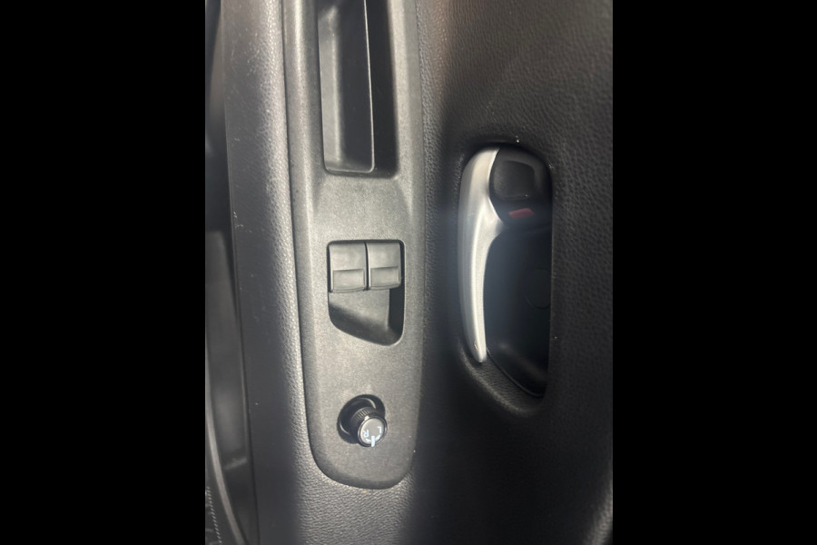 Toyota Aygo X 1.0 VVT-i MT Play Airco, Cruise, Camera
