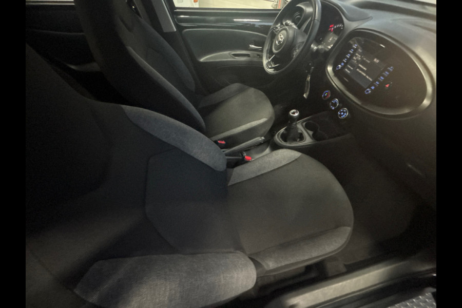 Toyota Aygo X 1.0 VVT-i MT Play Airco, Cruise, Camera
