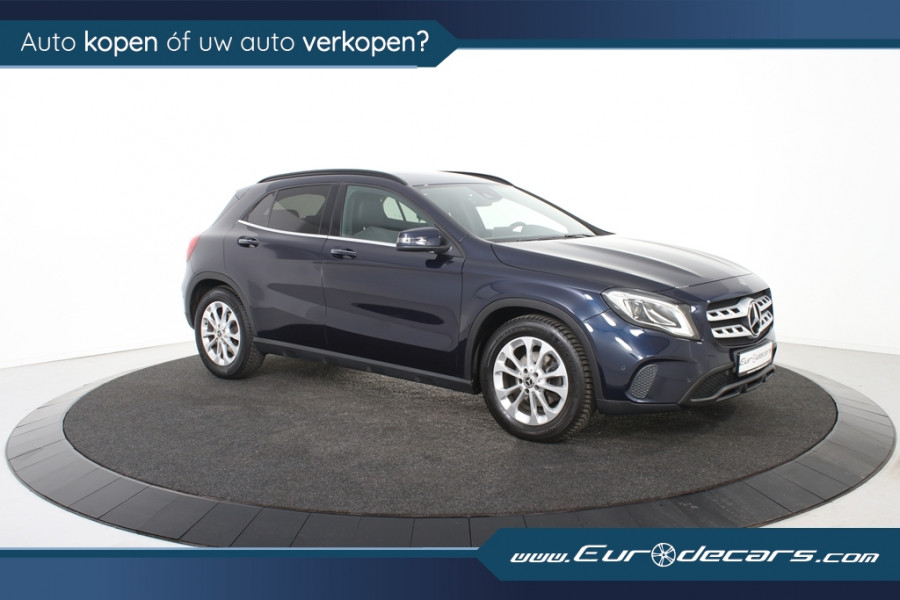 Mercedes-Benz GLA 180 *1ste Eigenaar*Navigatie*Leer*PDC*