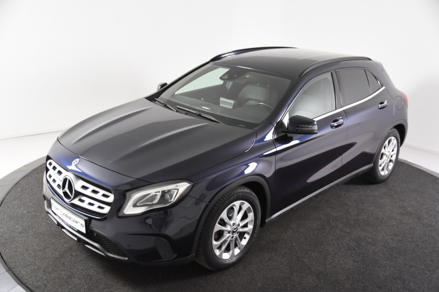 Mercedes-Benz GLA 180 *1ste Eigenaar*Navigatie*Leer*PDC*
