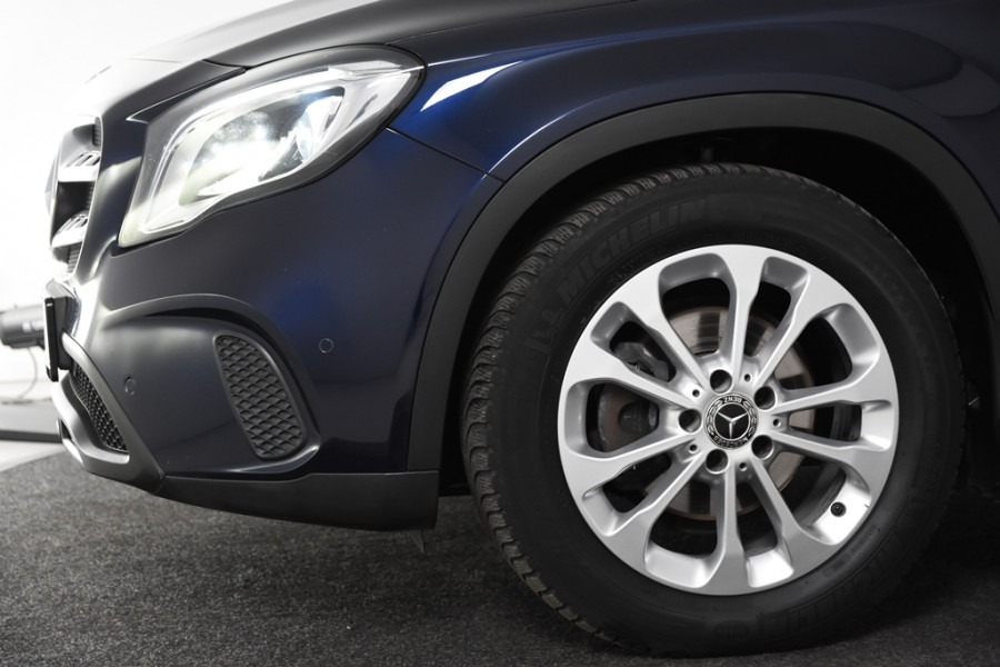 Mercedes-Benz GLA 180 *1ste Eigenaar*Navigatie*Leer*PDC*