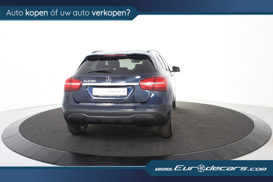 Mercedes-Benz GLA 180 *1ste Eigenaar*Navigatie*Leer*PDC*