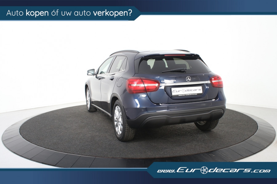 Mercedes-Benz GLA 180 *1ste Eigenaar*Navigatie*Leer*PDC*