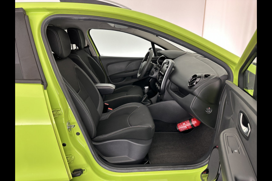 Renault Clio Estate 0.9 TCe Zen *NAVI-FULLMAP | AIRCO | CRUISE | PDC | BASS-REFLEX-SOUND | COMFORT-SEATS | TOWBAR*