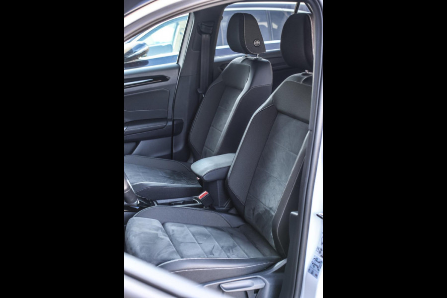 Volkswagen T-Roc 1.5 TSI R-Line *Pano*Camera*Massage*Keyless*DSG*