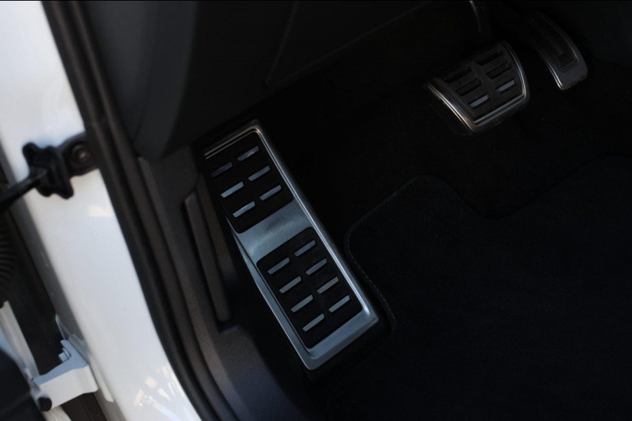 Volkswagen T-Roc 1.5 TSI R-Line *Pano*Camera*Massage*Keyless*DSG*