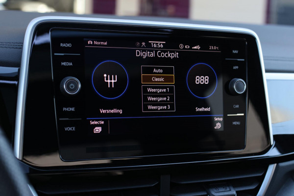 Volkswagen T-Roc 1.5 TSI R-Line *Pano*Camera*Massage*Keyless*DSG*