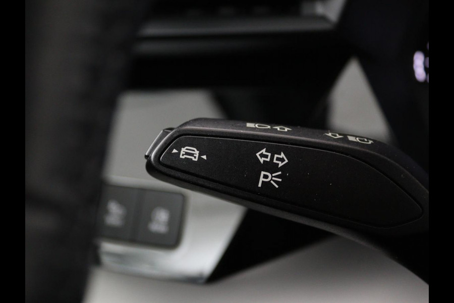 Audi A3 Sportback 30 TFSI Business edition Automaat | Trekhaak | Navigatie | Appel CarPlay | Cruise Control | DAB | LED | LMV