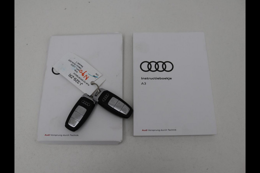 Audi A3 Sportback 30 TFSI Business edition Automaat | Trekhaak | Navigatie | Appel CarPlay | Cruise Control | DAB | LED | LMV