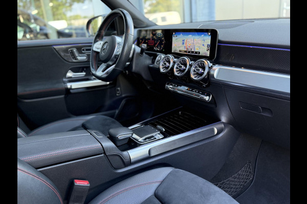 Mercedes-Benz Glb 200 Business Solution AMG 7p. Pano|Trekhaak|Sfeer|Advanced sound