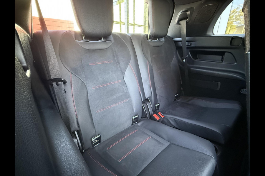 Mercedes-Benz Glb 200 Business Solution AMG 7p. Pano|Trekhaak|Sfeer|Advanced sound