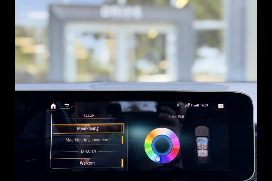 Mercedes-Benz Glb 200 Business Solution AMG 7p. Pano|Trekhaak|Sfeer|Advanced sound